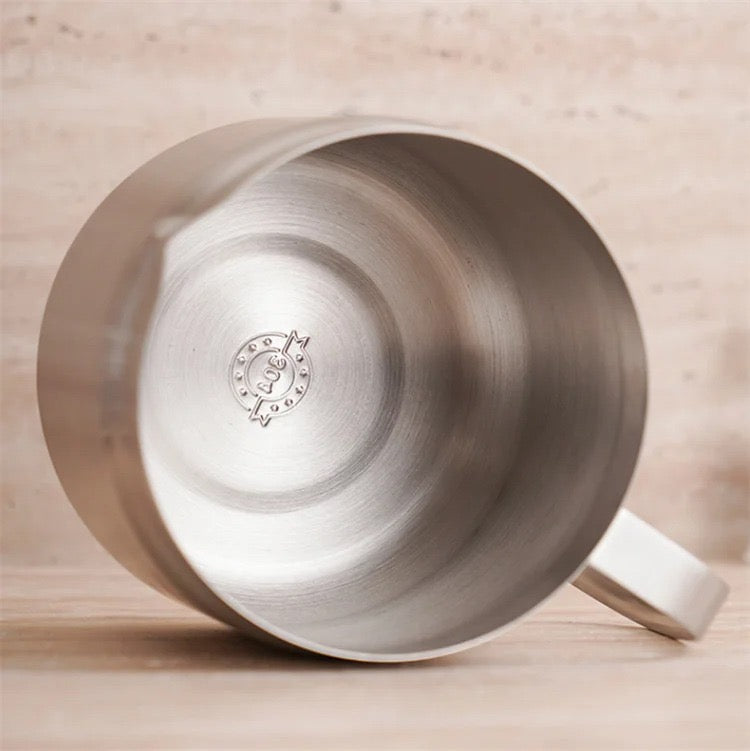 Rose and Stainless Steel Fryer showing 304 stainless steel food grade material logo