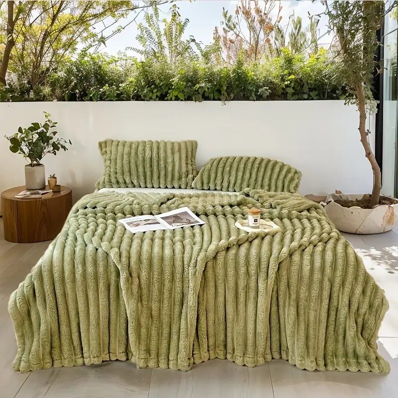 Luxorious Faux Blanket - The Softest Blanket on Planet Earth