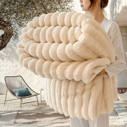 Luxorious Faux Blanket - The Softest Blanket on Planet Earth