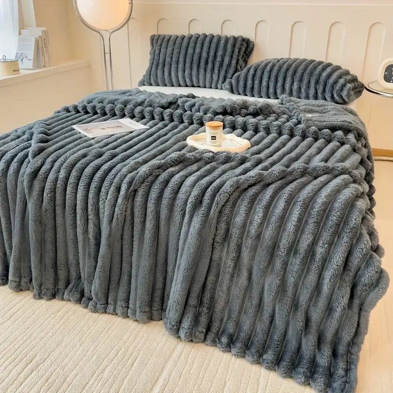 Luxorious Faux Blanket - The Softest Blanket on Planet Earth